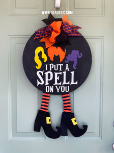 Hocus Pocus I Put A Spell on You Round Wood Door Hanger - Halloween